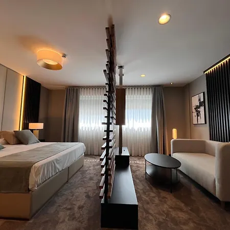 Hotel Estacion 4*